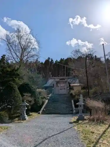 山上大神宮の{uncategorized: "未分類", other: "その他", undefined: "問題あり", building: "その他建物", grave: "お墓", sacred_gate: "鳥居", guardian: "狛犬", statue: "像", buddha: "仏像", history: "歴史", nature: "自然", garden: "庭園", animal: "動物", pagoda: "塔", temizu: "手水舎", mountain_gate: "山門・神門", sanctuary: "本殿・本堂", subordinate: "末社・摂社", art: "芸術", scenery: "景色", jizo: "地蔵", ema: "絵馬", goshuin: "御朱印", omikuji: "おみくじ", items: "授与品その他", amulet: "お守り", goshuincho: "御朱印帳", eats: "食事", festival: "お祭り", votive_dance: "神楽", shichigosan: "七五三参", wedding: "結婚式", experience: "体験その他", initially: "初詣", around: "周辺", anti_infection: "感染症対策"}
