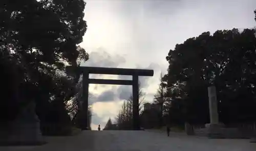 靖國神社の鳥居