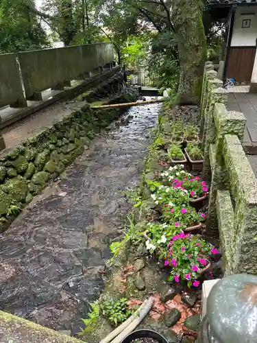 枚岡神社の庭園