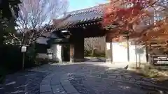 龍安寺の山門