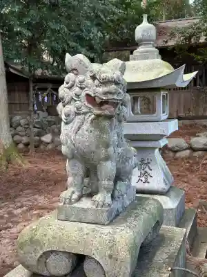 本郷神社の{uncategorized: "未分類", other: "その他", undefined: "問題あり", building: "その他建物", grave: "お墓", sacred_gate: "鳥居", guardian: "狛犬", statue: "像", buddha: "仏像", history: "歴史", nature: "自然", garden: "庭園", animal: "動物", pagoda: "塔", temizu: "手水舎", mountain_gate: "山門・神門", sanctuary: "本殿・本堂", subordinate: "末社・摂社", art: "芸術", scenery: "景色", jizo: "地蔵", ema: "絵馬", goshuin: "御朱印", omikuji: "おみくじ", items: "授与品その他", amulet: "お守り", goshuincho: "御朱印帳", eats: "食事", festival: "お祭り", votive_dance: "神楽", shichigosan: "七五三参", wedding: "結婚式", experience: "体験その他", initially: "初詣", around: "周辺", anti_infection: "感染症対策"}