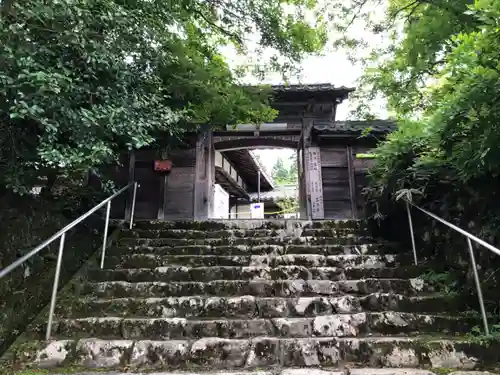 百済寺の山門