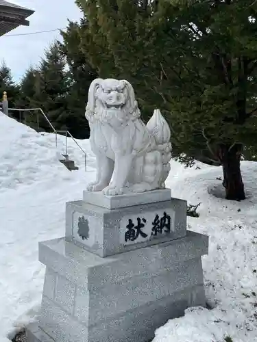 八雲神社の狛犬