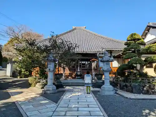 光蓮寺の本殿・本堂