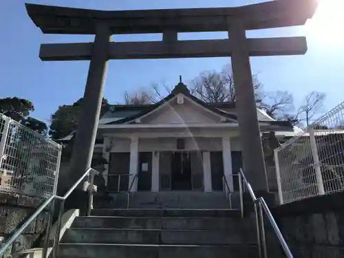 糸縄神社の鳥居