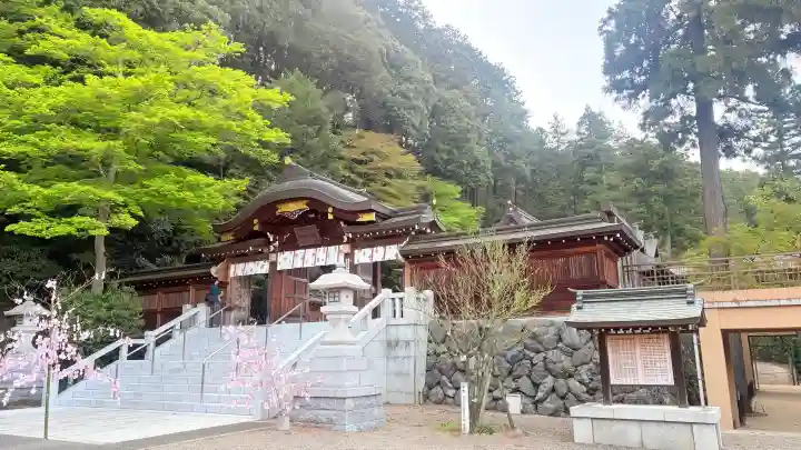高麗神社の{uncategorized: "未分類", other: "その他", undefined: "問題あり", building: "その他建物", grave: "お墓", sacred_gate: "鳥居", guardian: "狛犬", statue: "像", buddha: "仏像", history: "歴史", nature: "自然", garden: "庭園", animal: "動物", pagoda: "塔", temizu: "手水舎", mountain_gate: "山門・神門", sanctuary: "本殿・本堂", subordinate: "末社・摂社", art: "芸術", scenery: "景色", jizo: "地蔵", ema: "絵馬", goshuin: "御朱印", omikuji: "おみくじ", items: "授与品その他", amulet: "お守り", goshuincho: "御朱印帳", eats: "食事", festival: "お祭り", votive_dance: "神楽", shichigosan: "七五三参", wedding: "結婚式", experience: "体験その他", initially: "初詣", around: "周辺", anti_infection: "感染症対策"}