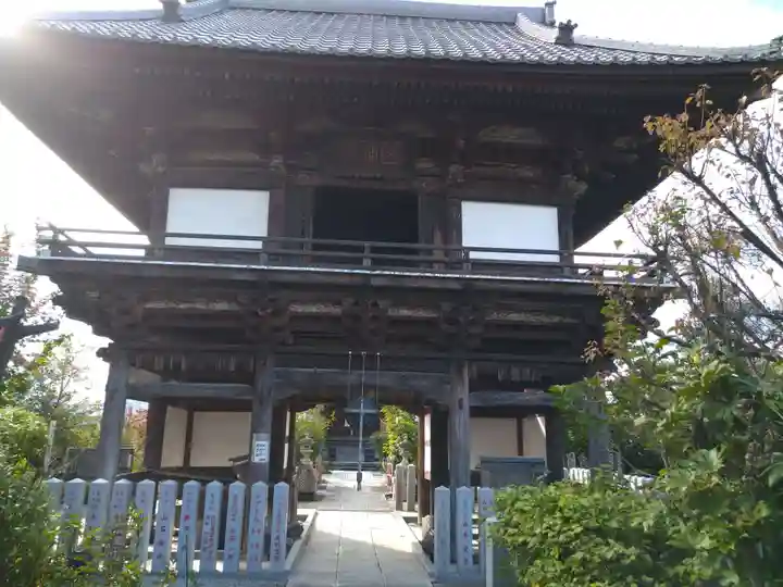観音寺の山門・神門