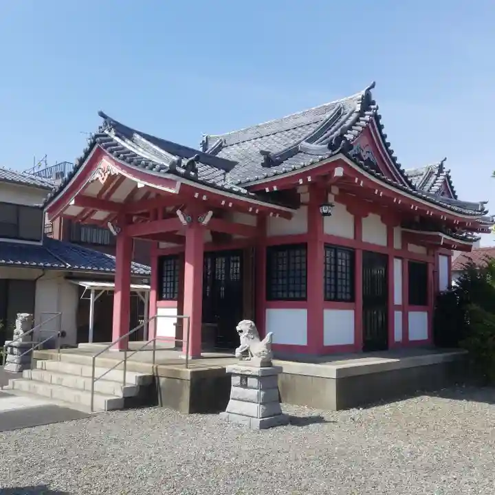 白髭神社の本殿・本堂