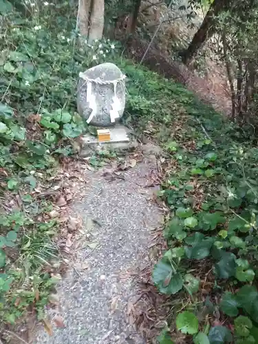 鎮懐石八幡宮のその他建物