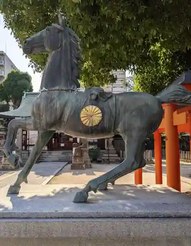 阿遅速雄神社の狛犬