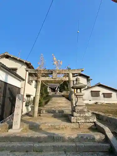 白山神社の鳥居