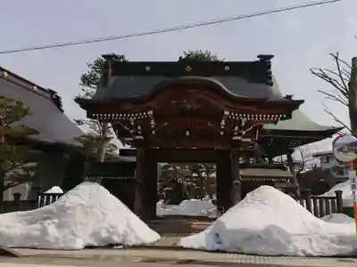 本光寺の山門・神門