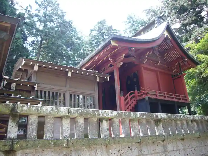 磯山神社の本殿・本堂
