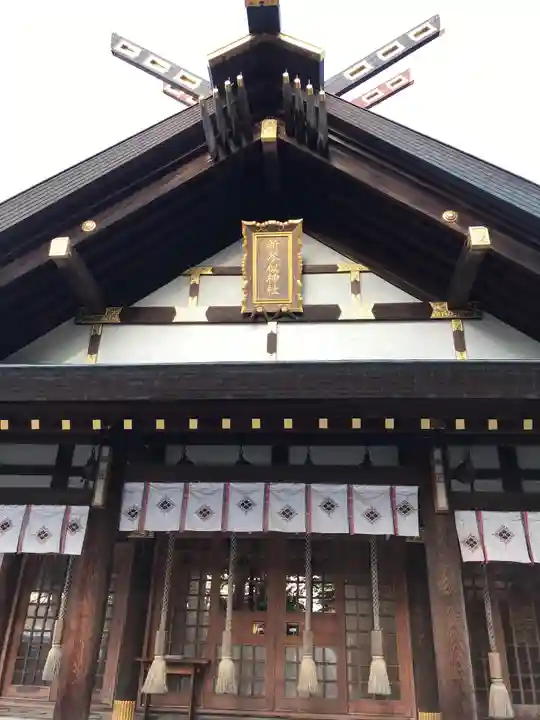 新琴似神社の本殿・本堂