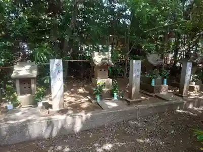 座間神社の末社・摂社