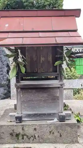 間黒神社（幸心）の末社・摂社