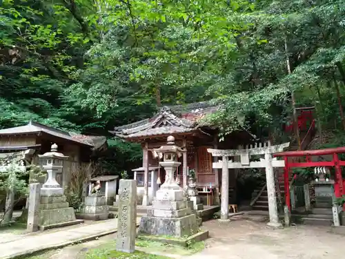 石穴稲荷神社(福岡県)
