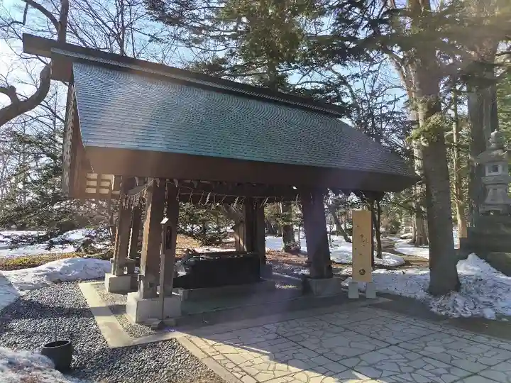 帯廣神社の手水舎