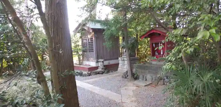 三軒地稲荷神社のその他建物