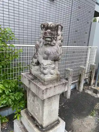 日置神社の狛犬