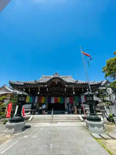 無量寺の本殿・本堂