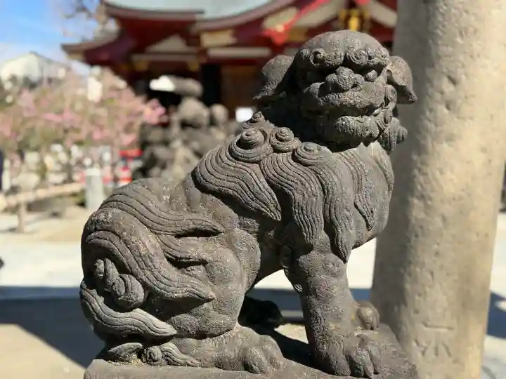 素盞雄神社の{uncategorized: "未分類", other: "その他", undefined: "問題あり", building: "その他建物", grave: "お墓", sacred_gate: "鳥居", guardian: "狛犬", statue: "像", buddha: "仏像", history: "歴史", nature: "自然", garden: "庭園", animal: "動物", pagoda: "塔", temizu: "手水舎", mountain_gate: "山門・神門", sanctuary: "本殿・本堂", subordinate: "末社・摂社", art: "芸術", scenery: "景色", jizo: "地蔵", ema: "絵馬", goshuin: "御朱印", omikuji: "おみくじ", items: "授与品その他", amulet: "お守り", goshuincho: "御朱印帳", eats: "食事", festival: "お祭り", votive_dance: "神楽", shichigosan: "七五三参", wedding: "結婚式", experience: "体験その他", initially: "初詣", around: "周辺", anti_infection: "感染症対策"}