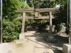 八劔社の鳥居