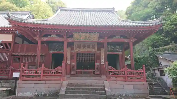 崇福寺の本殿・本堂