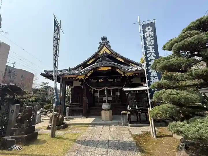 妙行寺の{uncategorized: "未分類", other: "その他", undefined: "問題あり", building: "その他建物", grave: "お墓", sacred_gate: "鳥居", guardian: "狛犬", statue: "像", buddha: "仏像", history: "歴史", nature: "自然", garden: "庭園", animal: "動物", pagoda: "塔", temizu: "手水舎", mountain_gate: "山門・神門", sanctuary: "本殿・本堂", subordinate: "末社・摂社", art: "芸術", scenery: "景色", jizo: "地蔵", ema: "絵馬", goshuin: "御朱印", omikuji: "おみくじ", items: "授与品その他", amulet: "お守り", goshuincho: "御朱印帳", eats: "食事", festival: "お祭り", votive_dance: "神楽", shichigosan: "七五三参", wedding: "結婚式", experience: "体験その他", initially: "初詣", around: "周辺", anti_infection: "感染症対策"}