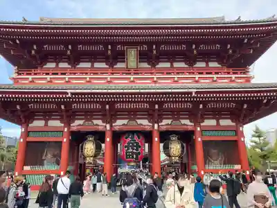 浅草寺の山門・神門