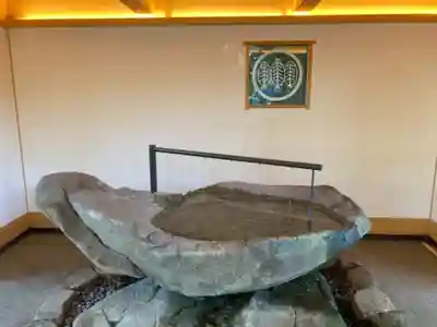 星川杉山神社の手水舎