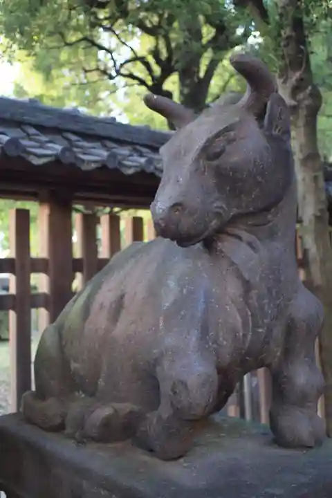 牛嶋神社の狛犬