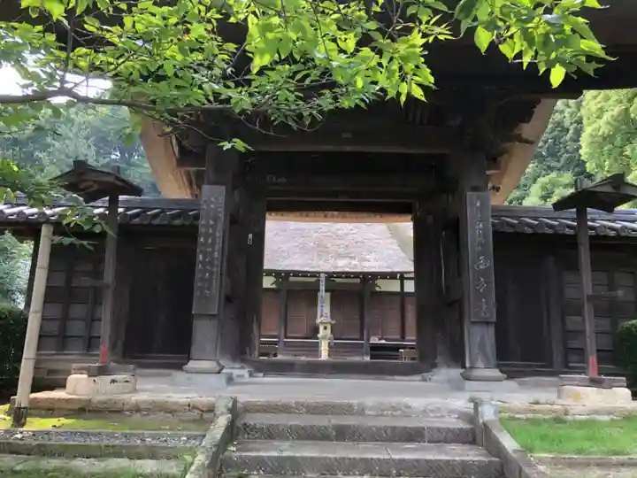横浜 西方寺の山門・神門