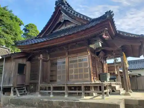 野村神社の本殿