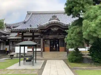 長泉寺の本殿・本堂