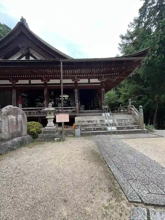 長命寺の本殿・本堂