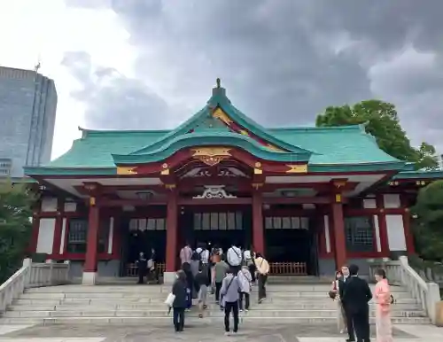日枝神社の{uncategorized: "未分類", other: "その他", undefined: "問題あり", building: "その他建物", grave: "お墓", sacred_gate: "鳥居", guardian: "狛犬", statue: "像", buddha: "仏像", history: "歴史", nature: "自然", garden: "庭園", animal: "動物", pagoda: "塔", temizu: "手水舎", mountain_gate: "山門・神門", sanctuary: "本殿・本堂", subordinate: "末社・摂社", art: "芸術", scenery: "景色", jizo: "地蔵", ema: "絵馬", goshuin: "御朱印", omikuji: "おみくじ", items: "授与品その他", amulet: "お守り", goshuincho: "御朱印帳", eats: "食事", festival: "お祭り", votive_dance: "神楽", shichigosan: "七五三参", wedding: "結婚式", experience: "体験その他", initially: "初詣", around: "周辺", anti_infection: "感染症対策"}