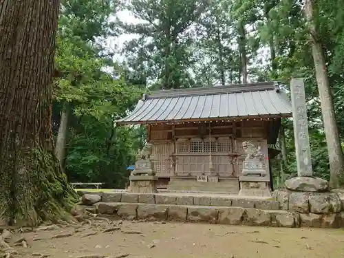 伊豆神社の本殿・本堂