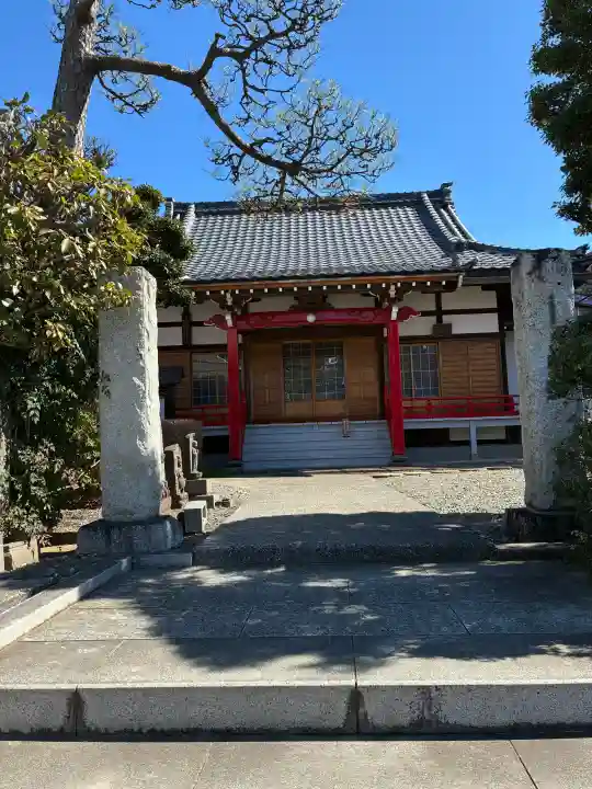 大久保山 自性院の{uncategorized: "未分類", other: "その他", undefined: "問題あり", building: "その他建物", grave: "お墓", sacred_gate: "鳥居", guardian: "狛犬", statue: "像", buddha: "仏像", history: "歴史", nature: "自然", garden: "庭園", animal: "動物", pagoda: "塔", temizu: "手水舎", mountain_gate: "山門・神門", sanctuary: "本殿・本堂", subordinate: "末社・摂社", art: "芸術", scenery: "景色", jizo: "地蔵", ema: "絵馬", goshuin: "御朱印", omikuji: "おみくじ", items: "授与品その他", amulet: "お守り", goshuincho: "御朱印帳", eats: "食事", festival: "お祭り", votive_dance: "神楽", shichigosan: "七五三参", wedding: "結婚式", experience: "体験その他", initially: "初詣", around: "周辺", anti_infection: "感染症対策"}