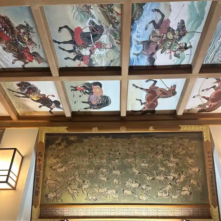 矢先稲荷神社の{uncategorized: "未分類", other: "その他", undefined: "問題あり", building: "その他建物", grave: "お墓", sacred_gate: "鳥居", guardian: "狛犬", statue: "像", buddha: "仏像", history: "歴史", nature: "自然", garden: "庭園", animal: "動物", pagoda: "塔", temizu: "手水舎", mountain_gate: "山門・神門", sanctuary: "本殿・本堂", subordinate: "末社・摂社", art: "芸術", scenery: "景色", jizo: "地蔵", ema: "絵馬", goshuin: "御朱印", omikuji: "おみくじ", items: "授与品その他", amulet: "お守り", goshuincho: "御朱印帳", eats: "食事", festival: "お祭り", votive_dance: "神楽", shichigosan: "七五三参", wedding: "結婚式", experience: "体験その他", initially: "初詣", around: "周辺", anti_infection: "感染症対策"}