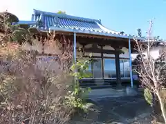 願成寺の本殿