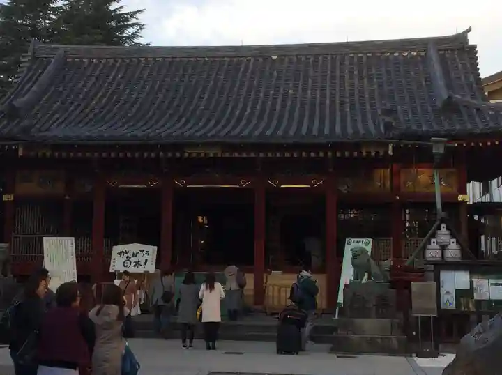 浅草神社の本殿・本堂