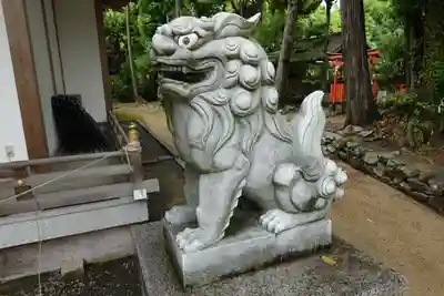 成合春日神社の狛犬
