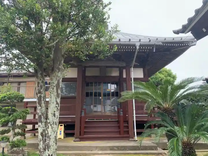 光明寺の本殿・本堂