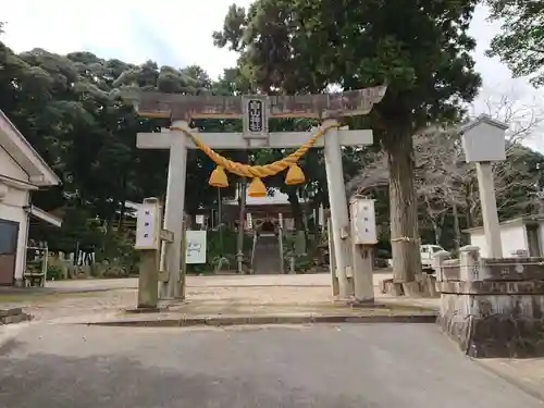 白山神社の鳥居