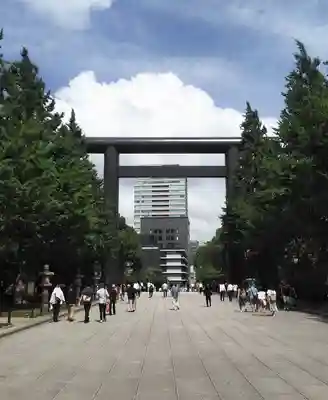 靖國神社の鳥居