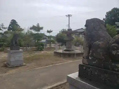 島八幡社の狛犬