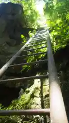 深草岩屋観音堂（深草山瑞岩寺奥院）(山梨県)