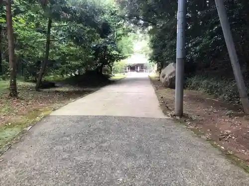 倭文神社の建物その他