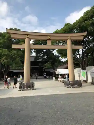 明治神宮の鳥居